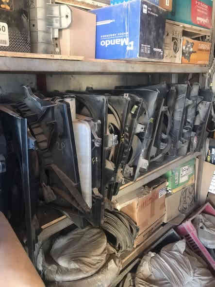 يتوفر مراوح ( بنكات ) و راديترات للسيارات الكورية وارد امريكي 🇺🇸🇺🇸
سورنتو من موديلات 2010 الى 2015
سنتافي من موديلات 2007 الى 2012
النترى من موديلات 2007 الى 2015
سوناتا من موديلات 2007 الى 2019
اوبتما من موديلات 2007 الى 2015
و بأنسب الاسعار 💸💸
العنوان 📍 ديالى بعقوبة حي المعلمين قرب مطعم الوان 
يتوفر خدمة توصيل 🚚 
للتواصل  #مكتب #دجلة

‭0770 944 0110‬
