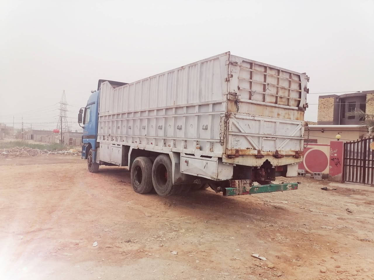 سلام عليكم للبيع بدي طول ٧٥٠ مكاني ديوانيه رقم *********** مكاني ديوانيه
