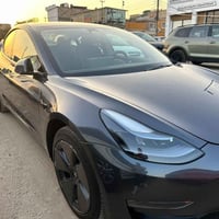 تسلا موديل 3 • دفع خلفي سنجل • ٢٠ الف مايل