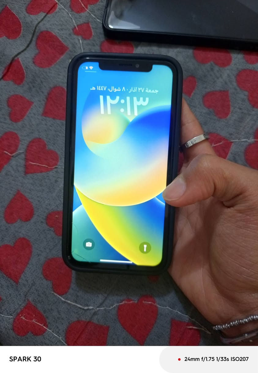 السلام عليكم ايفون اكس عادي ذاكره ٦٤نضيف الجهاز حلو الجهاز بي بس السماعات متحركات مدري فاتات الجهاز مادري شمبدل بي او بي ثلم بل شاشه قليل مامبين أصلن عد الكلته كلشي شغال رقمي ***********مادري سعر 100بي مجال مستعجل
