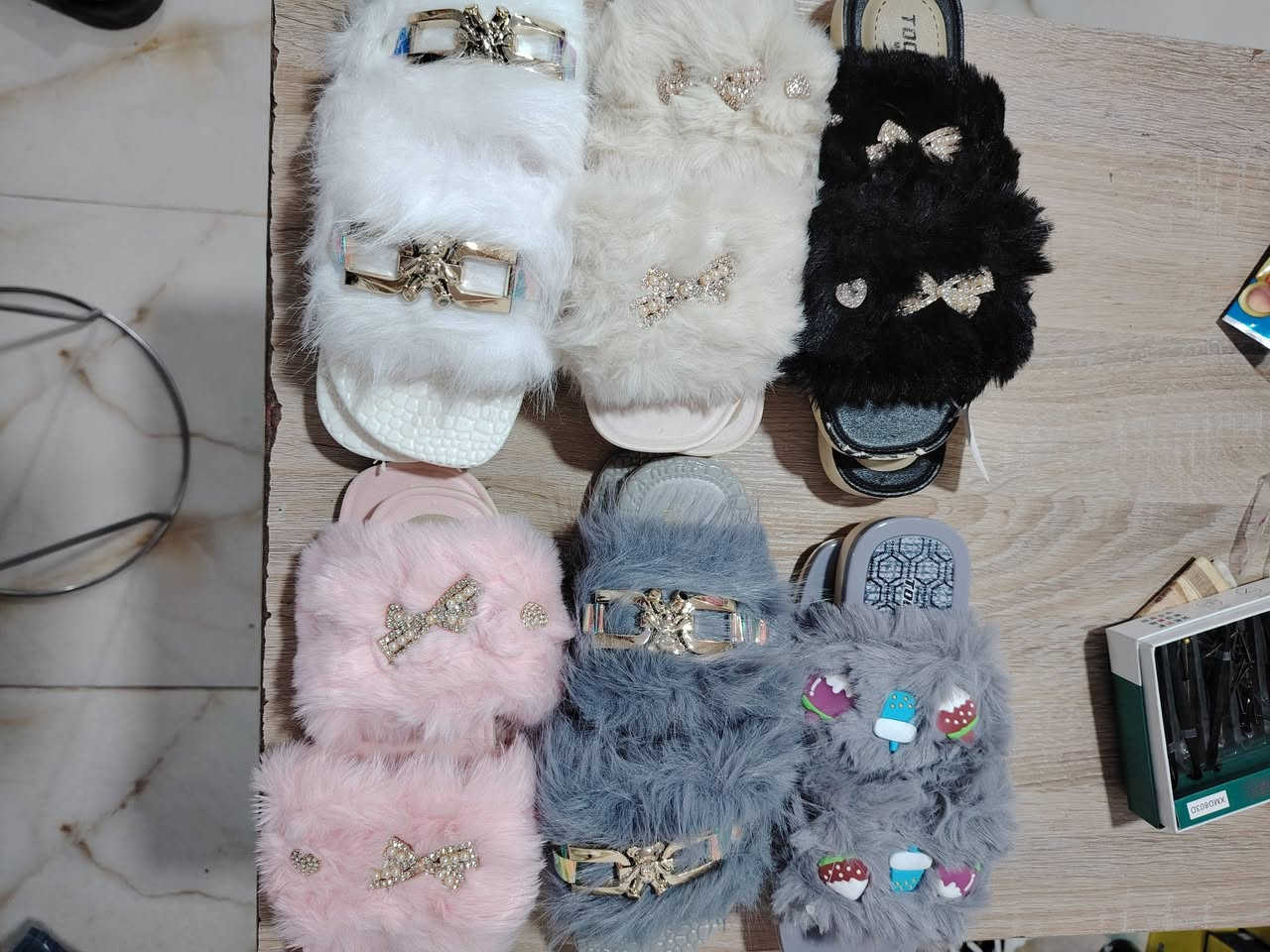 السلام عليكم بمناسبه حلول عيد الفطر المبارك سوينالكم عروض في الملابس الصيفي والبهاري تحطيم الاسعار القطعه ام ١٠ وام ٨ يمنه بس ب ٥ الف دينار عراقي اي قطعه داخل الصوره ٥ الف دينار فقط ويوجد ايضا قطعتين ب٥ وثلاث قطع ٥
موقعنه حي الأسرى شارع الفوج مجاور اسواق صديق
تشرفونه اهلا وسهلا بجميع


**إذا كنت صاحب هذا الإعلان وتريد حذفه لأي سبب، رجاءا أرسل رسالة إلى الدعم الفني**