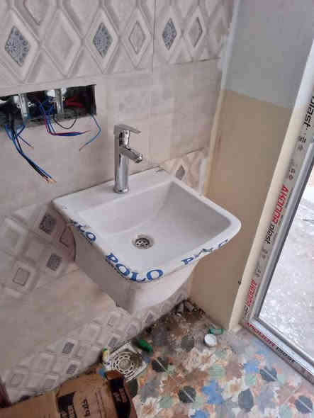 خلفه ماء ومجاري *********** ✔️*********** ✔️تأسيس صحيات عامه ✔️ترميم من قديم الئ جديد ✔️تأسيس مجاري رفته ✔️بتلو ✔️مجاري تعليك ✔️تشطيب ✔️شد كيزر شد ماطور بوستر ماطور عادي شد تانكي ✔️وبحدث الشغل حفر كوسره ✔️واسط ✔️الكوت ✔️يوجد واتساب *********** ✔️📲
