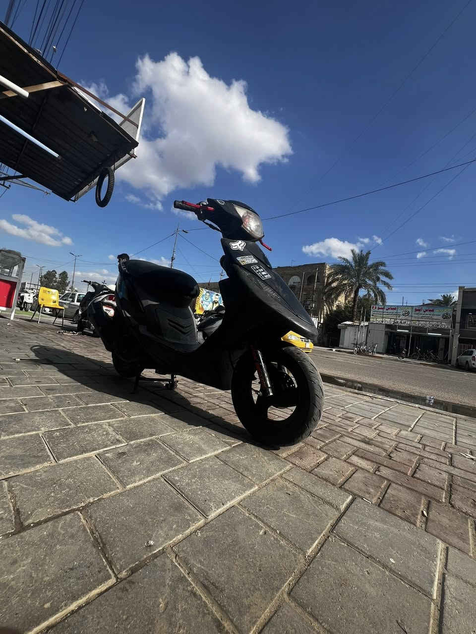 سلام عليكم دراجه ماكس عدله كفاله عامه كهرباء كلها شغاله مكينه بلاديه ملاح يخبل نصبه وخلقه ومعدل وشلعه جيب الف فيتر وفحص سعر700  رقم *********** عنوان شعب شارع عدن شراي خابر وتدلل موشراي اعبر المنشور
