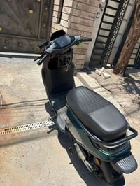 دراجه شحن للبيع نوع دراجه سكنس ملف 2000 سته بطاريات 36 أمبير دراجه جدي...