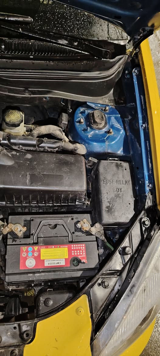 السلام عليكم 
كيا ريو للبيع محرك 16كير ومحرك شرط السنويه الى 2031بسمي شرط التحويل هيئه وغرمه صغر السياره بيها شك مبدل سقف ابيع مبدل بدون معجون بس مال تلقيطاط تكسي السعر 78 السياره احلى من الصور وجاهزه قبل للشارع اتصال الرقم 
***********
***********
