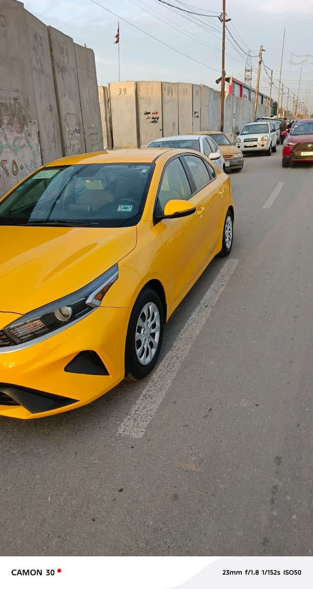 س ع فورتي موديل 23 بلعراق بيه نص باب السايق وحادث امريكا باب الخلفي وره السايق بدون تبديل ليبل واحد بجم كبس 
 رقم صاحب السيارة اني مكلف الله شاهد***********
السعر163 وبيه مجال
