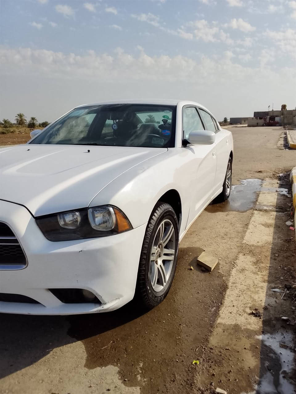 سلام عليكم جارجر موديل 11 سياره مكفوله من ضربه ققط  بيه قطعتين صبغ والباقي كفاله   مكينه 3600 رقم بصره مشروع وطني سنويه ال 28 حداديه كير مكينه اكسل كفاله تخم تاير جديد تبريد شغال سعر 130 وبيه مجال حق جيه الاستفسار *********** ما متواجد فيس
