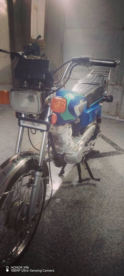 السلام عليكم نامة اصولي للبيع السعر 950مجال بيه قليل وكيلهة نوار. الرقم ***********
