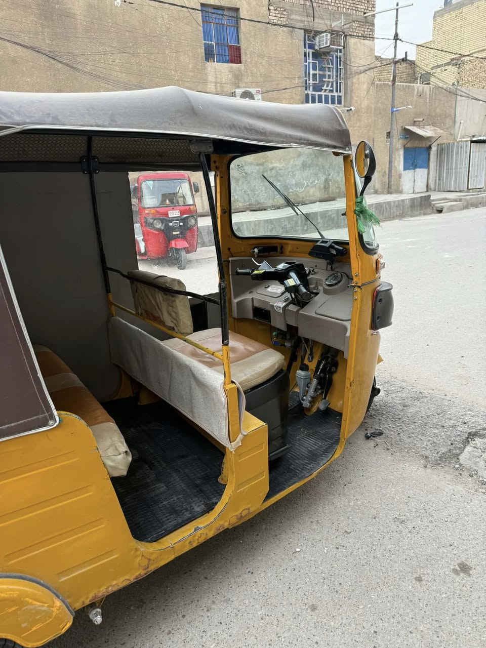 سلام عليكم تكتك موديل 20شهر6
تكتك نضيفه حلوه بكاني بغداد مدينه 
***********
