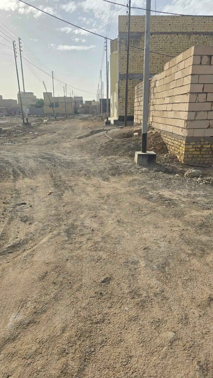 بيع سريع 
بيت ١٠٠م خلفي بالاسكان سعرها ٤٨
اي استفسار هذا رقمي ***********
