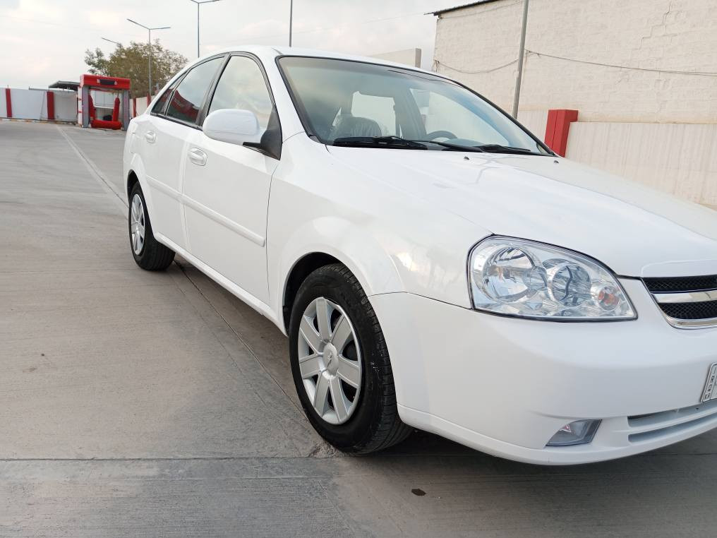 سلام علیکم اخوان. اوبترا مودیل 2010 ابیض رقم سليمانية كير اوتوماتيك كير و محرك بشرط مابي سرف و بخار مابي صوت ثلاث قطع صبوغ بدون دواخل بدون ضربة بدون اي شيء سيارة حيل حيل نضيف سنوي جديد هزة جديد بطاقة بنزين موجود سيارة مال بيت صاحب موجود بشرط تحويل مباشر 
 
تبريد تدفيئه يشتغل 
كاربائيات دعامي للدعامي بشرط يشتغل 
تحكم ستيرن 
صدر جديد كدام و خلفي
شاشة الكمبيوتر ايباد 
سپير بيلادي 

سعر ( 76 )بي مجال رقم موبايل ***********
*********** كركوك, العراق
