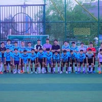 بسم رب البدايات  تعلن اكاديميه الكابتن حمودي كاصد الكرويه لفتح باب الت...