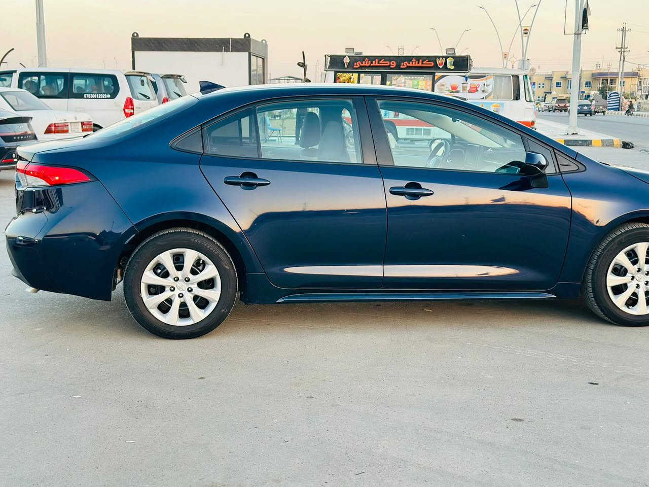 #تيوتا كورلا 2023 بانزين فقط 
داخله تقرير تعمل وتسير 
الباقي كفاله عامه السياره رقم بغداد حره مشروع وطني 
مواصفات LE 
تحكمات ستيرن _ كامره _ شاشه _ رادار _ حساس _ تدفئه _ مثبت سرعه _ مانع انزلاق _ مانع انحدار  دواخل لونين كريمي  ورصاصي 
                ماشيه 40 الف 
مكان ناصريه الشموخ موبايل 📱 ‭0780 730 6776
