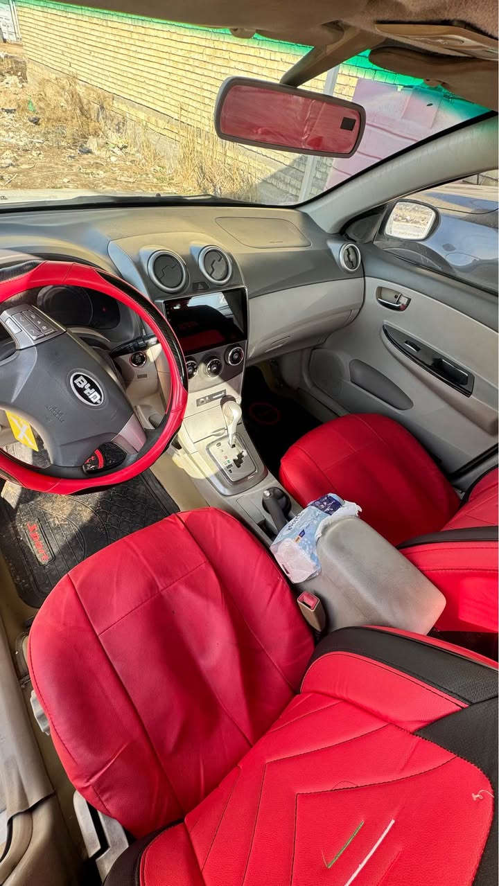 قم بغداد 
بسمي مكانهه بغداد مجاور مرور الحسينيه
مابيهه اي نقص
كير اوتماتيك
اشاير بل مري فتحه سلايد روف
شاشه كاميره وحساس خلفي
تبريد و تدفئه شغاله
السعر ب60 ورقه
*********** الفارس, صلاح الدين
