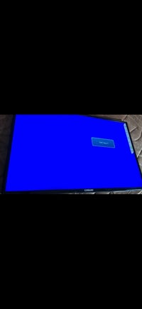 شاشه حجم ٤٣ للبيع سعر ١٠٠ الف للتواصل ٠٧٥١٠٦٥٠٥٤١