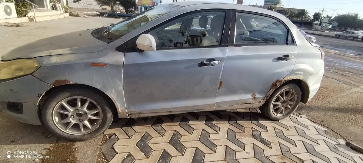 السلام عليكم شيري مديل ١٣ رقم نگليزي باسمي تبريد شغال كير مكينه جدد تايرات جدد حداديه نضيفه بيهه ضربه بل جنطه وباب السايق بي خياس مثل ما موضوح بل صوره العنوان النجف السعر ٢٠ وبيهه مجال لشراي رقمي***********
