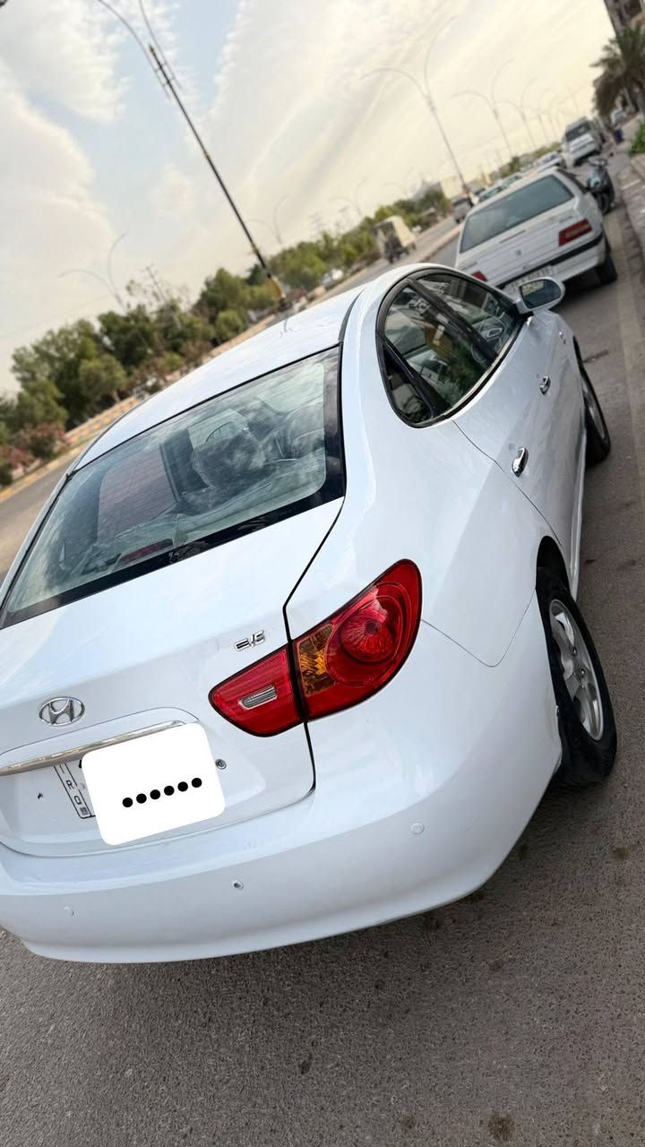 2007 مكينه 1600 دكشن عالي جاهزه للبيع 88 وبيه مجال بسيط حادث جاملغ امامي جهه سايق وصبغ 3 قطع. 
***********
