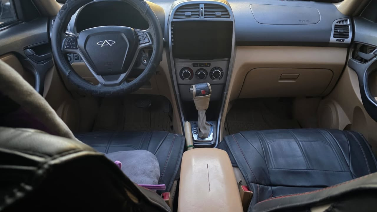 تيكو 2014 مصبوغة حزام حلوة وجاهزة وما بيها اي نقص مكينة 2000ميكانيكي المرغوب السعر 60 ورقة 
للاتصال ***********
