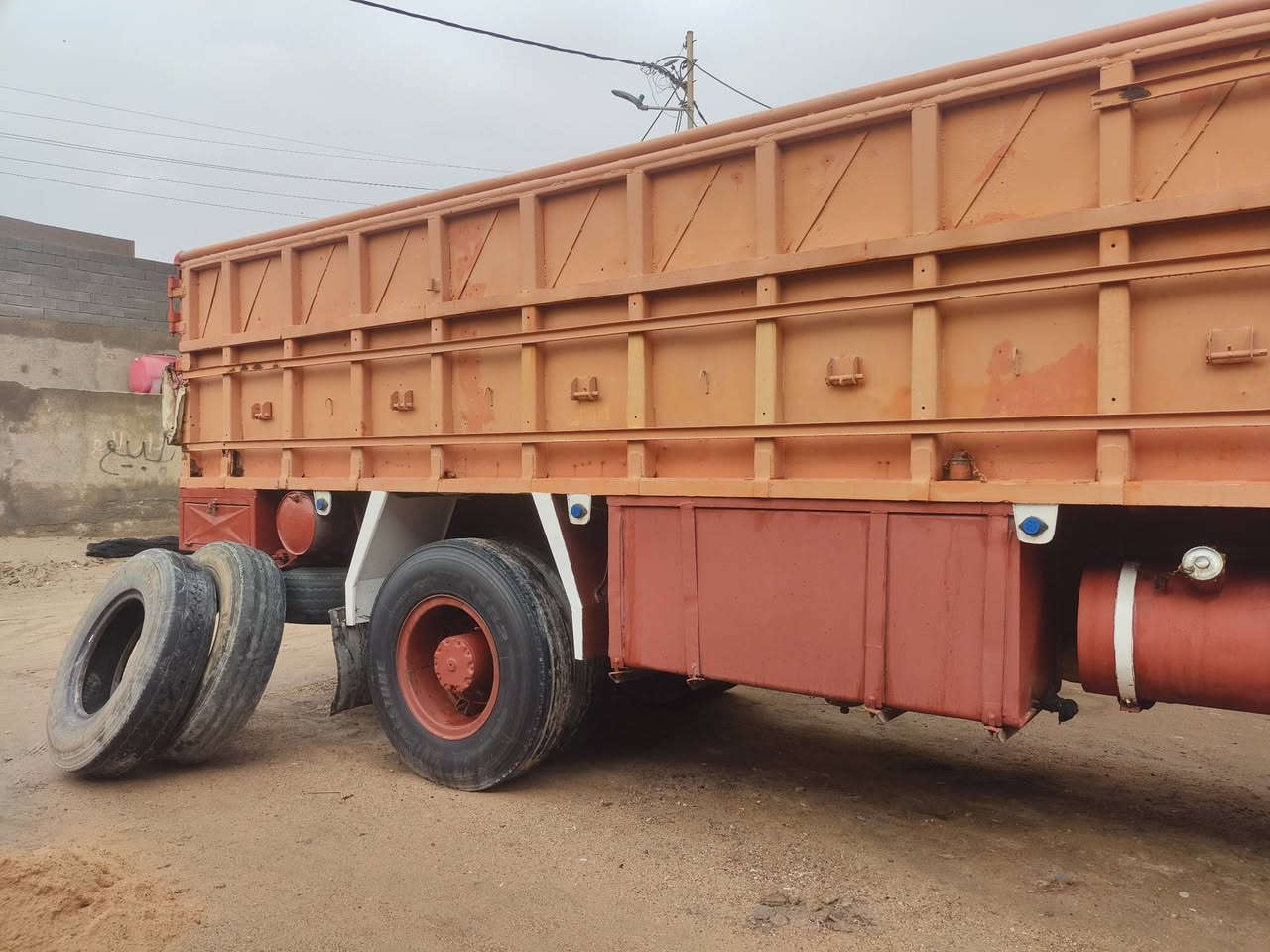 سلام عليكم مكلف بلنشر رقم الهاتف***********
