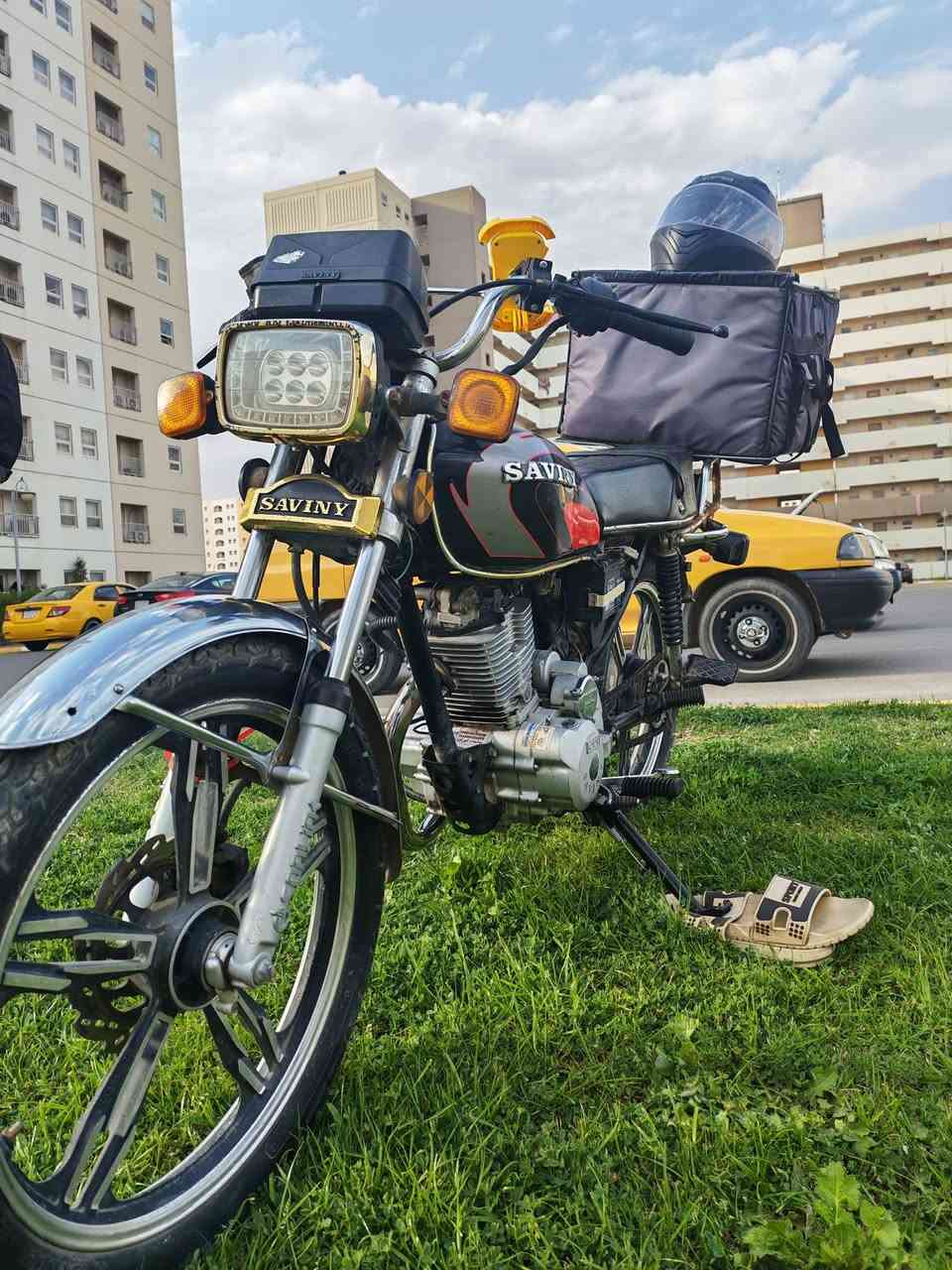 ب ٣٠٠او مراوس
بسمايه ***********
