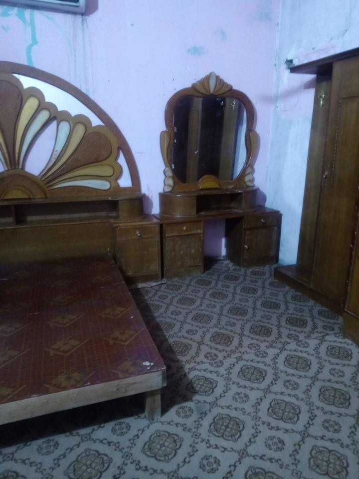 غرفه أخشاب عراقيه ب500وبيه مجال مكانه قبله مكلف بنشر رقم راعيه ***********
