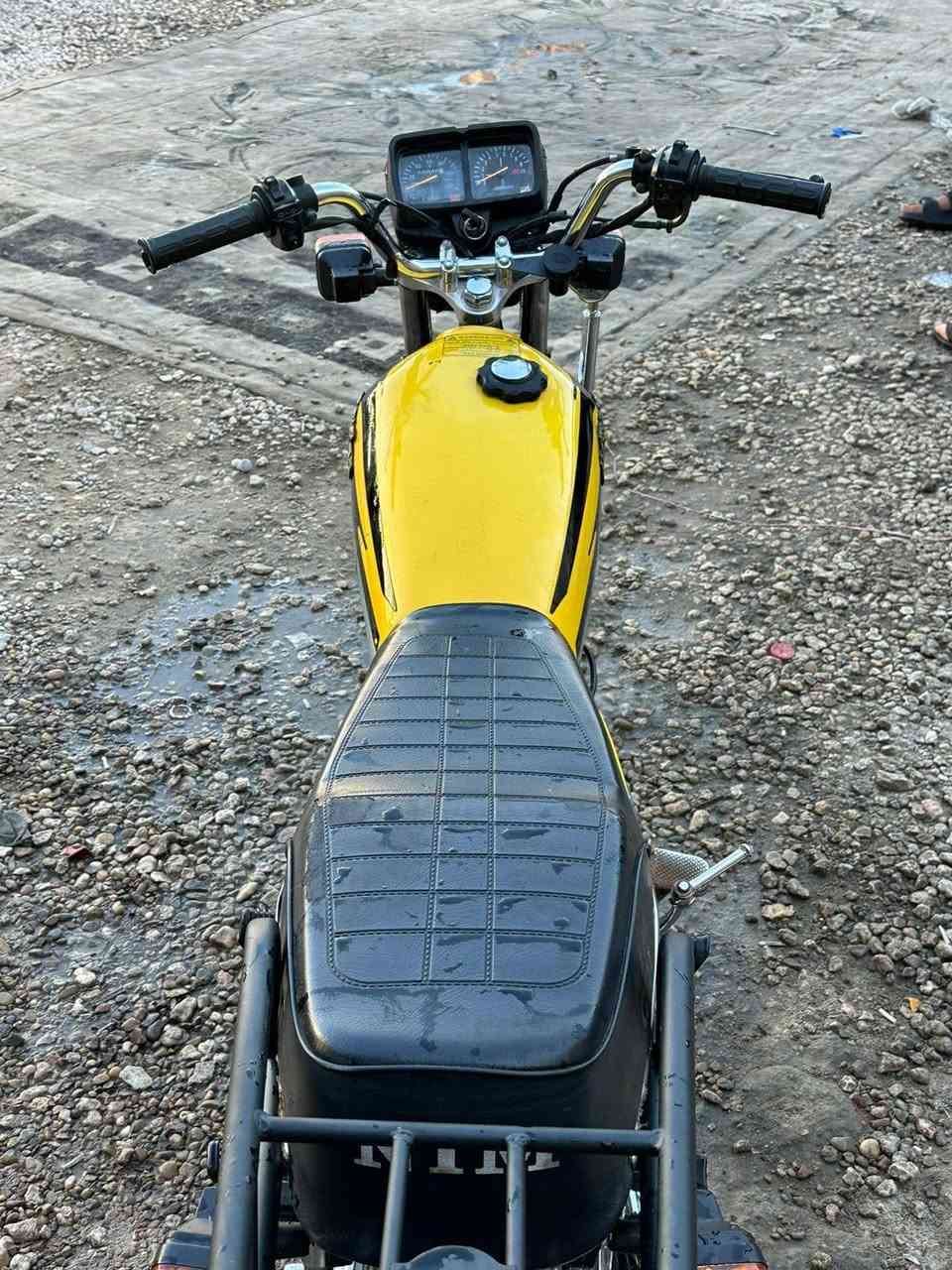 وصل وصل الحلال وصل
السعر625دراجه2025مكفوله كفاله عامه
دراجه ما مفتوحه
مامبدل بيه شي بلاديه 
بيه عقل رياضي اصلي 
تايرات جديده 
بنزات بريك 
كهربائيت شغاله كله 
ما بيه نقص برغي واحد متذب عليه ربع 
المحرك اذا بي شخط واحد تاخذه بلاش 
تعبر ال120  
أوراق كامله سكنر سكنر سكنر 
سعره 625بيه مجال قليل 
مكاني نجف ***********بي واتساب
