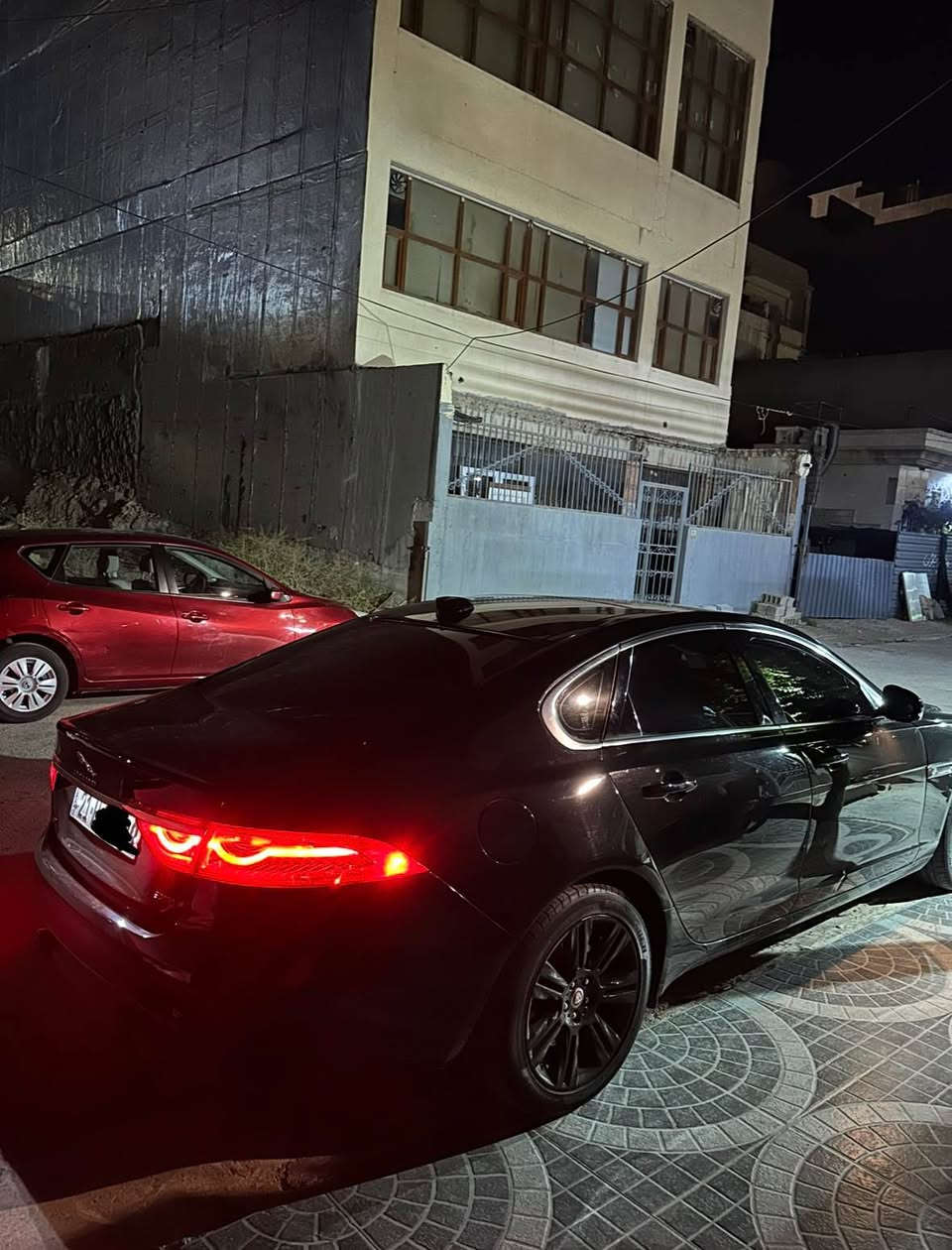 Jaguar xf 2017 103,000 mile roshtwa 
0770 992 1303 السليمانية, العراق
