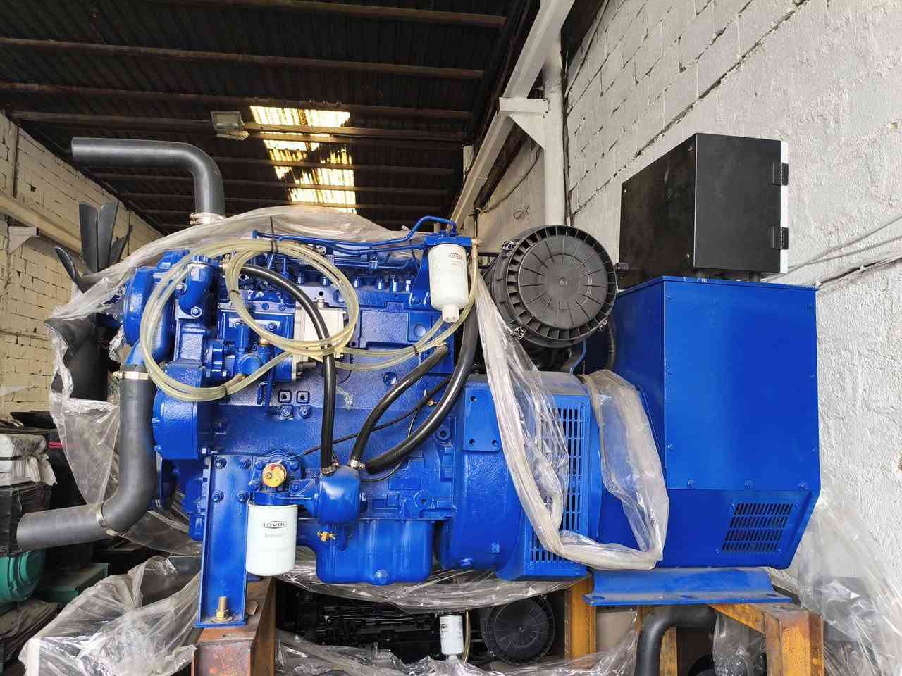 #مولدات 
وصول وجبه مولدات بيركنز 4 سلندر سوبر جديد زيرو 
شرط الشغل والحمل 150 امبير صافي
 نضام حمايه +نضام اوتو 

📍التوليد 50 KVA ستانفورد 
📍السعر خاص او اتصال بالرقم التالي 

العنوان أربيل الصناعة الجنوبية 
للاستفسار الاتصال+ واتساب (***********) يوجد توصيل لجميع المحافظات (يوجد لدينا جميع انواع وأحجام المولدات)
