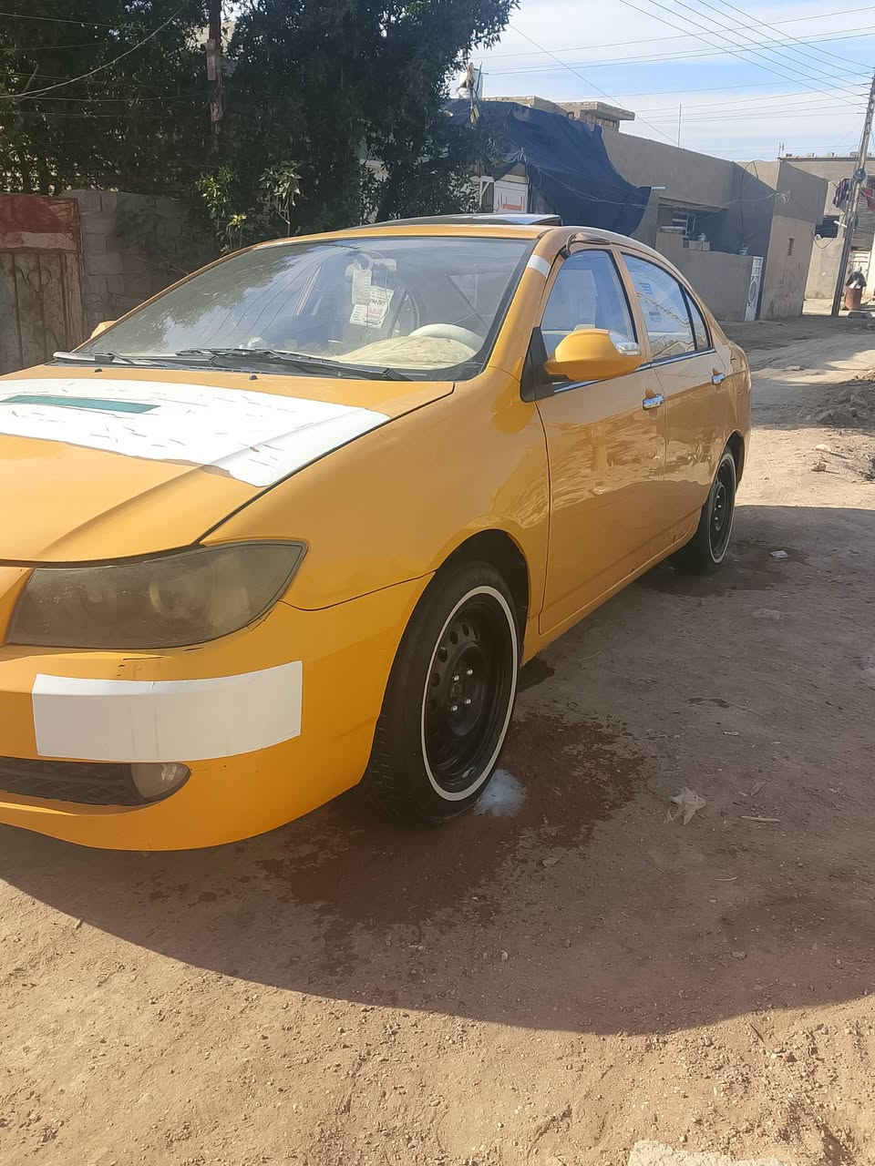 السلام عليكم سياره ليفان 620 موديل 11كفاله من اي ضرر مكينه بيهة بدايت تبخير كير  كهربائيات حداديه كفاله مكانهه بغداد ***********
