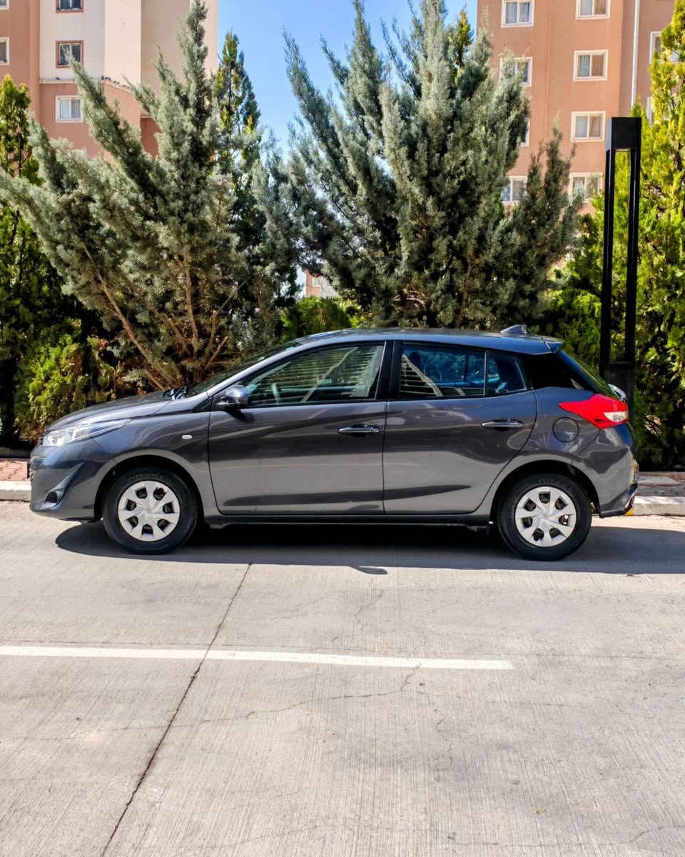 Toyota Yaris 2019 

***********

 تۆیۆتا یارس ٢٠١٩ سەیارەکە سفری ئێرەیە بێ بۆیاخ بێ سارد بێ دەعم مەکینە 1.4
مەکینە وگێڕ نەکراوەتەوە هیچ کێشەیەکی نیە بەشەرت  82 هەزار ڕۆشتوە 
شاشەو کامێرا ، بلاجکتۆر 

نرخی ١٢٠ وەرەقە و مەجال 

گۆڕینەوە ناکەم تەنها بۆ فرۆشتنە السليمانية, العراق
