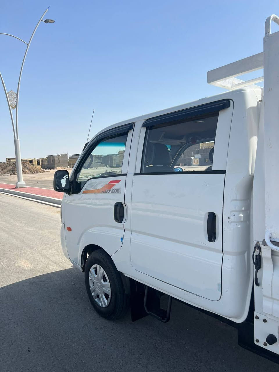 كيا بنكو مكفولة كير مكينه حدادة تبريد شاصي رقم شاصي مكفولات مديل 18 مسكر اوتوماتيك رقم بصره انكليزي سعر 135رقم راعي السيارة ***********
