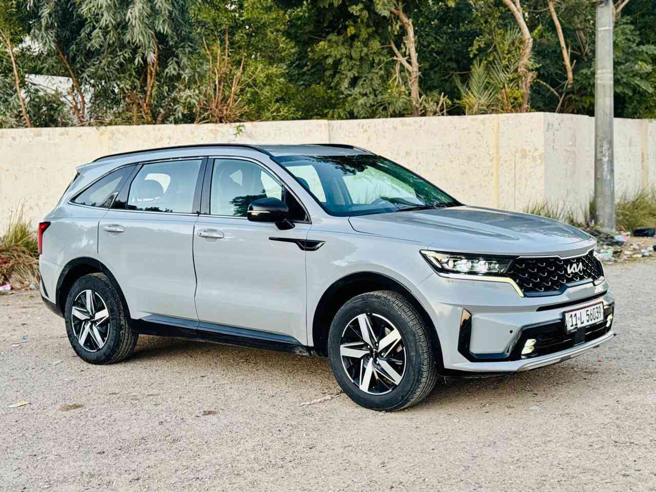 السلام عليكم ؟ بيع مستعجل
السلام عليكم ؟ بيع مستعجل 

سورنتو  2022 ب اسمي تحويل ثاني يوم هزه جديده ورقم جديد

السعر : 205 $. وبيه مجاااال 
اتصال : ***********

سياره حادثه جاملغ والبنيد ؟ بدون دواخل صور الاحادث مرفوقه ؟ سونر مرفوق 

موصفات فول 1/1 من عدا الفتحه 

بصمه

كشنات منفصل 

لون مميز سمنتي 

صندوق كهربائيّ 
حساست امامي خلفي 
سايد بريك كهربائيّ
كامره خلفيه 
بصمه فتح ابوب 
مري شفط 
لدات امامي خلفي 
كشنات جلد 
كشنات كهربائيّة 
نضام ترحيب
نضام تزحلق 
مثبت سرعه 
نزول منحدرات
اوتو هولت 
اربع انضمه قياده سبورت. مريح. اقتصادي. عادي 
شاشه اعطال 
7راكب
5ويل كب 
3قطع تبريد مركزي
بغدادكفات السيديه
