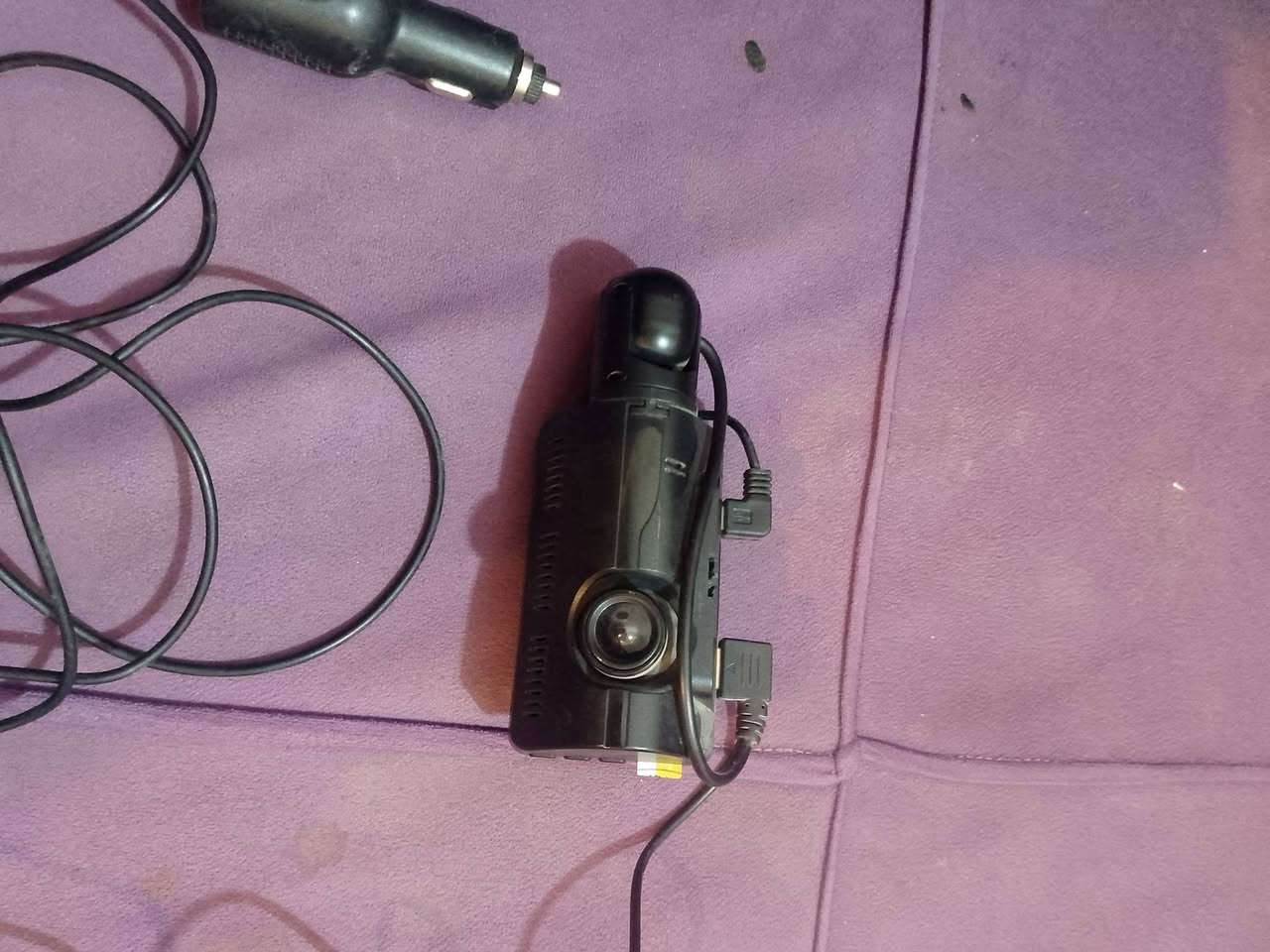 السلام عليكم
دعاميه خلفيه هايس جنبي للبيع+داش كام السعر اثنينهن ل100الف 

للاستفسار واتساب***********
