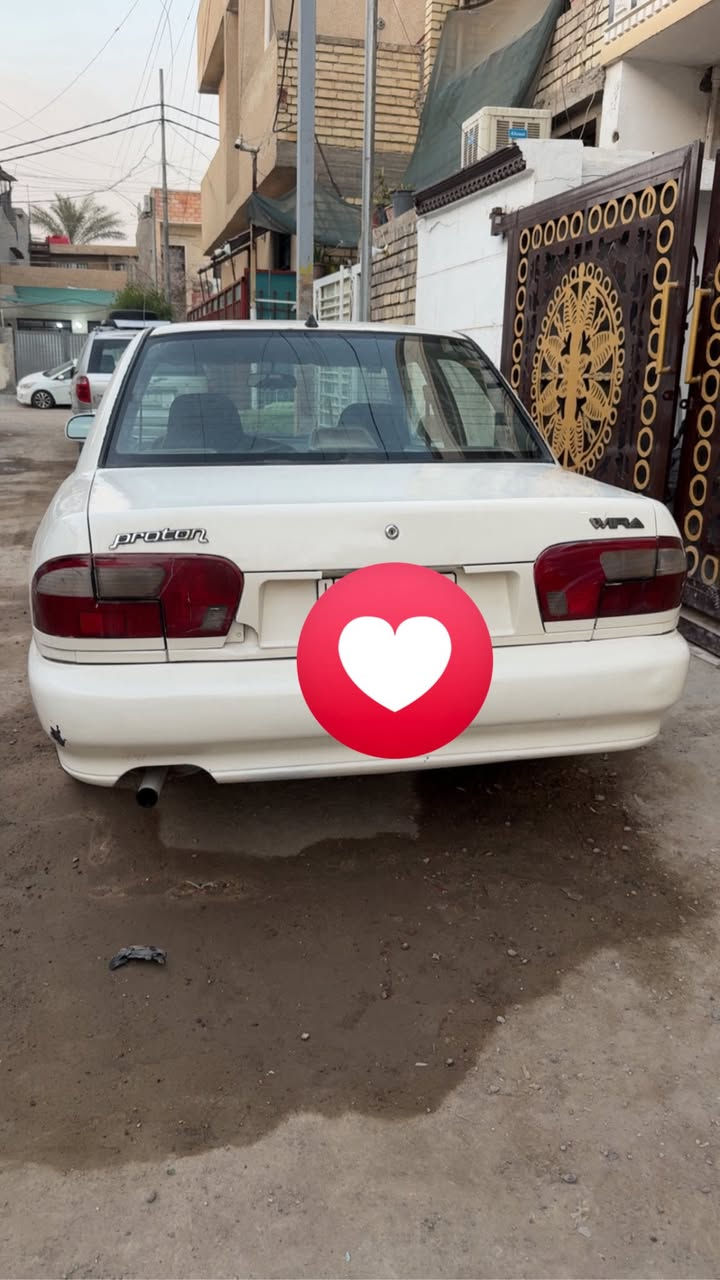 بروتون للبيع 2004                                                               رقم بغداد                                                                           محرك جيد صدرامامي خلفي جيد تبريد ثلج تحويل مباشر تخم تاير جديد                                                                                                                                     موقعه بغداد.                                                                    الهاتف***********غير متواجد عله الفيس.
