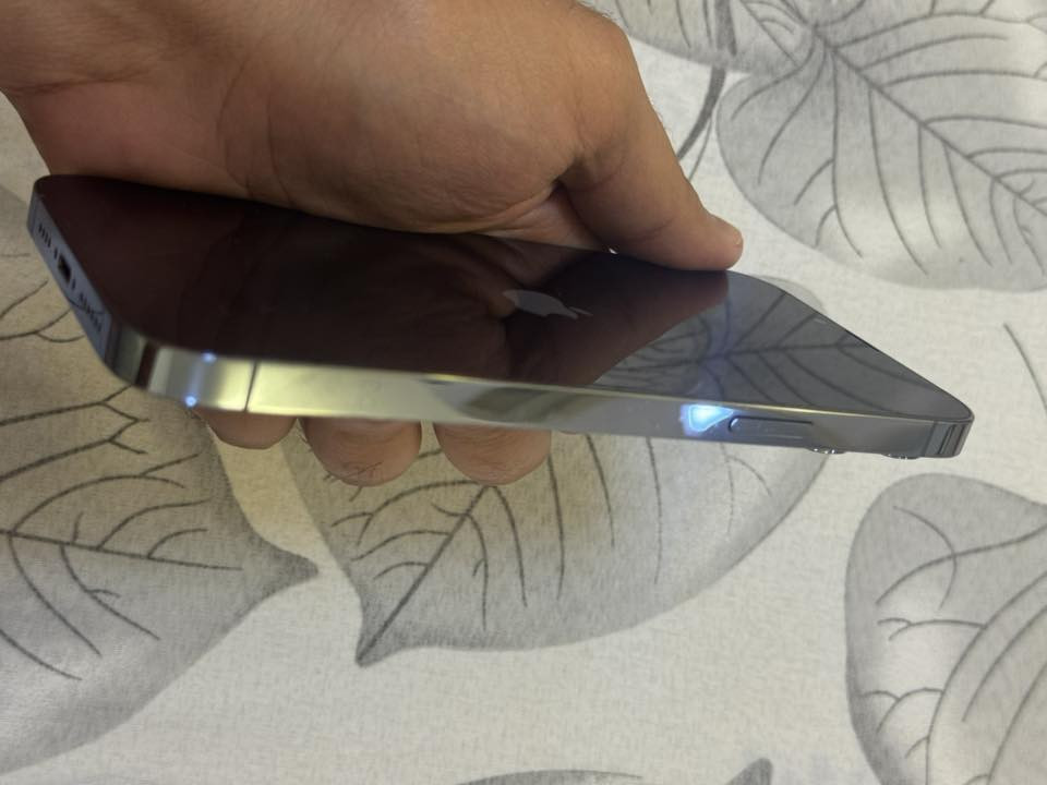 13 بروماكس 256
لون بحري بطاريه 81 بلادي
عربي شرق اوسط ماستر
قطعه كلش نضيفه ولاغلطه
فقط جهاز بدون ملحقات
نسبة النضافه 100‎%‎ بدون مبالغه

السعر جداً مناسب 625 الف 🔒 🔒 🔒 

حي الجهاد

***********
