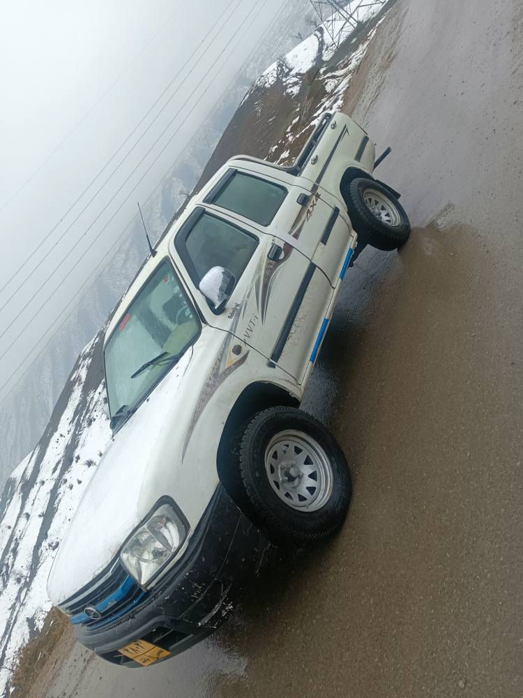 پــــــــيكاب ئـــــــه دميـــرال
بو فــــــــروشتن زانيارى كامل له خواره وه نوسراوه
نرخ ته نها 32وه ره قه خــــــــوار هه موبازار 
ناونيشــــــــــان ســـــــــــوران
ئه دميرال موديــــــــل 2006
منفيست ئه سلى فسفور به شه رت 
ده حم و بوياغى هيج نيه به شه رت 
جام كارةبايية. پاوةرة.. گةرمى و شتى مزبوته 
پێشى هه موويى زينويه 250مسروفى تيانيه
هيج خايس و رزيوى تةقةورةقةى تيانيه گشتى بةشةرت
مكينه به خه سياره كى تاكوبلێى توندوتول و جوانه
گێر مكينه ئه كسل وه رگه راو منفيست بوياغ به شه رت
موشته رى جات بكه يان په يوه ندى بكه له خزمه تم
***********فايبه ر واتساب لةسةرة
