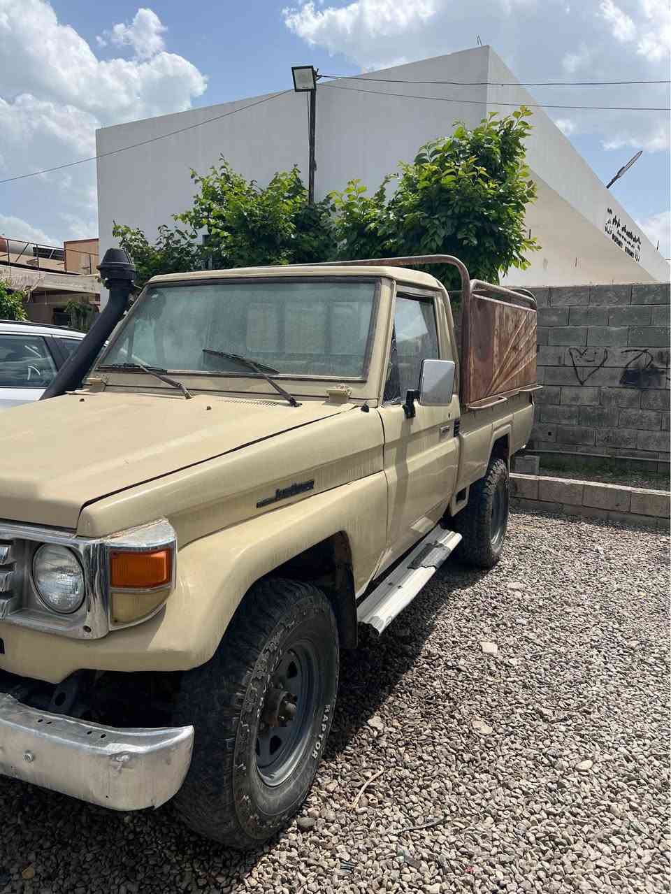 مكيزةمين ١٩٩٤مةكينة٣fجواركيرو تاحونة كةورة كيرومةكينةبةشةرن سةيارةكة اي بن اشية بةشةرتى هةموو شتيك دةي فروشم سةيارةكة هيجى نية واتا حلوجة مالى مةدةنى بةشةرت مشتةرى ني تل مكة هةموويم نوسيةوة رانية, السليمانية


**إذا كنت صاحب هذا الإعلان وتريد حذفه لأي سبب، رجاءا أرسل رسالة إلى الدعم الفني**