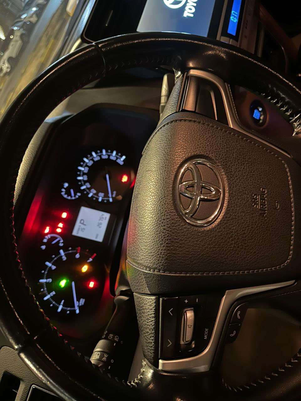 للبيع مديل 2022ماشيه 26 الف سياره جديده مكفوله كفاله عامه معروفه موصفات TXSرقم بغداد تحويل ثاني يوم السعر 46500الف مكاني بغداد  استفسار اتصال عل رقم ***********
