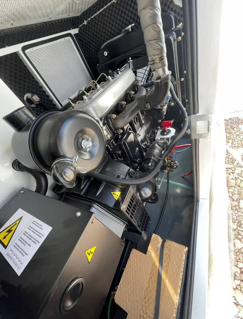 🔷نوع المحرك: 🇯🇵 ISUZU 
🔷القدره:33/30kv
🔷المحرك:4 بستم 
🔷عدد ساعات التشغيل:0⏰
🔷نوع الملف:ستام فورد انكليزي نحاس100%🇬🇧
🔷كاتم
🔷ضمان لمدة سنتين او 2000 ساعه
🔷مع صيانة تبديل زيت وفلاتر مجانيه خلال فترة الضمان
🔷مع سسستم بروتكشن كامل للحمايه ونظام اوتو Ato
🔷مع خزان وقود 150 لتر+ بطارية
🔷لمعرفة السعر ضع الرقم 1 داخل منشور البيج او الاتصال:-
🔷☎️رقم الهاتف:0️⃣7️⃣8️⃣1️⃣2️⃣3️⃣4️⃣5️⃣2️⃣3️⃣2️⃣
#علي_الباشا
🔷العنوان:بابل/الحله/الجزائر-مجاور مستشفى الحياة-ومقابيل ملعب الجزائر
🔷يوجد توصيل لجميع محافظات العراق 🇮🇶 🛻🛻
