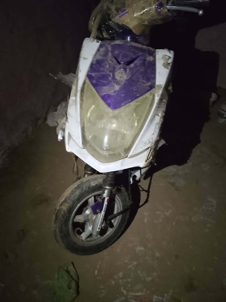 سلام عليكم دراجه سكنز صيني للبيع مكينه مجفته مره واحد عوزهه كابريتر مكينتهه خير من الله عوزهه ترتيب سعر 150ناصريه مركز


**إذا كنت صاحب هذا الإعلان وتريد حذفه لأي سبب، رجاءا أرسل رسالة إلى الدعم الفني**