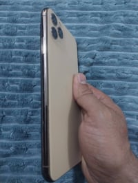 ايفون 11 برو ماكس • ٢٥٦ • شاشه مبدله