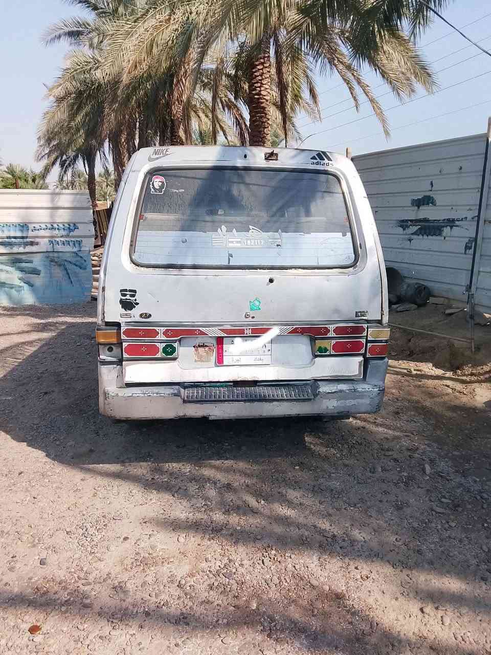 كيا بستا للبيع موديل 93 رقم بغداد محرك يبخر سنويه نافذه 
السعر (18)وبيه مجال رقم الهاتف ***********/***********.
