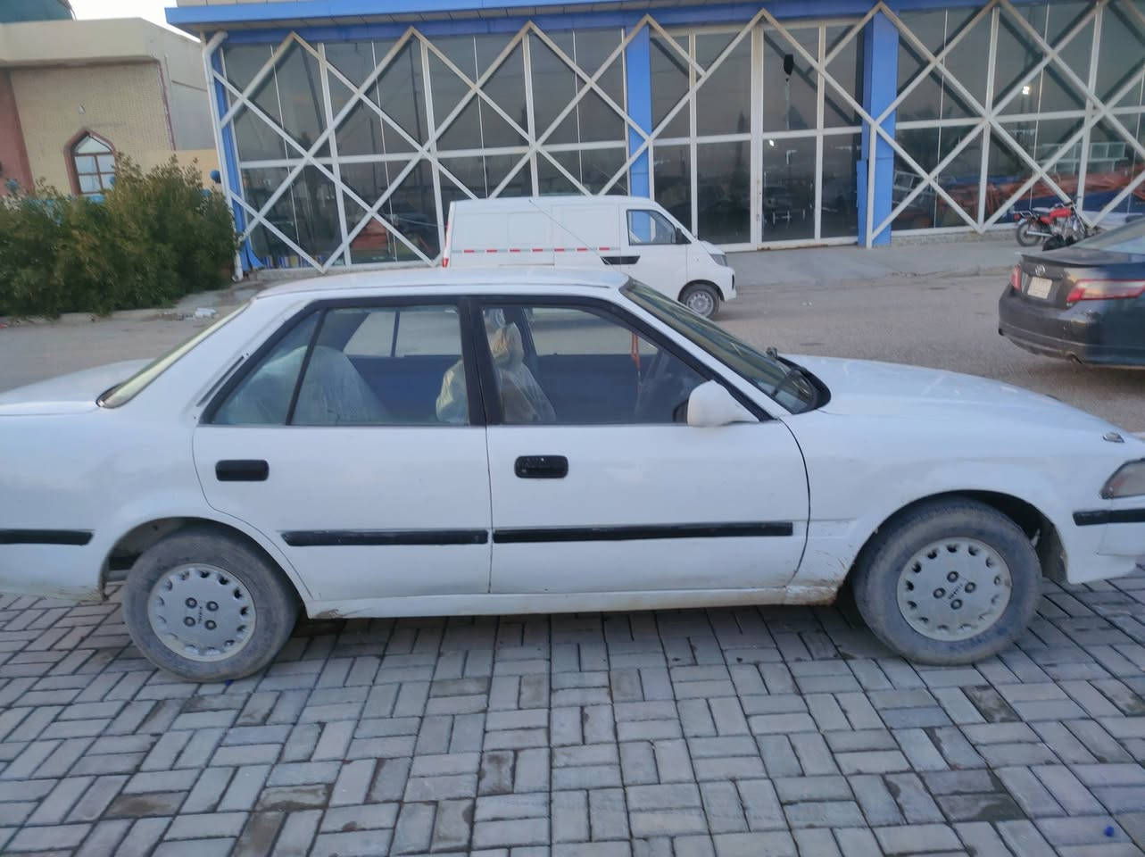 كرونا عظم 89 رقم مثنى مشروع وطني بلاد يسرة مكفولة من الضربة القوية والگص والاصوليات تبريد شغال محرك 
وگير خير من الله الاتصال ***********
السعر ٣٨و بيها مجال 
مكانها النجف
