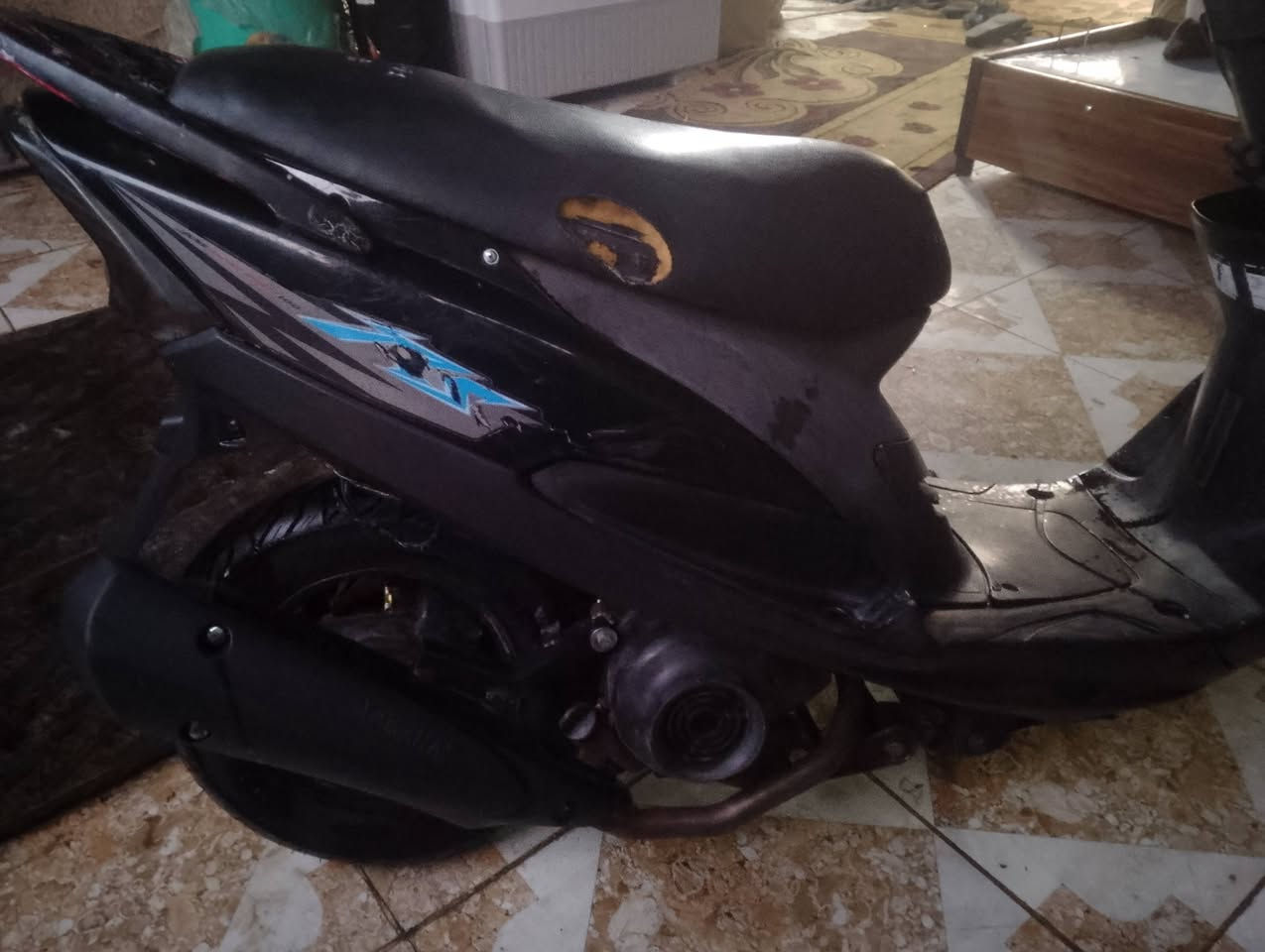 دراجه ماكس عدله بلادي كهربائية  شغاله سلف وهندر السعر 400 وبي مجال العنوان بغداد البياع رقم  الهاتف ***********
