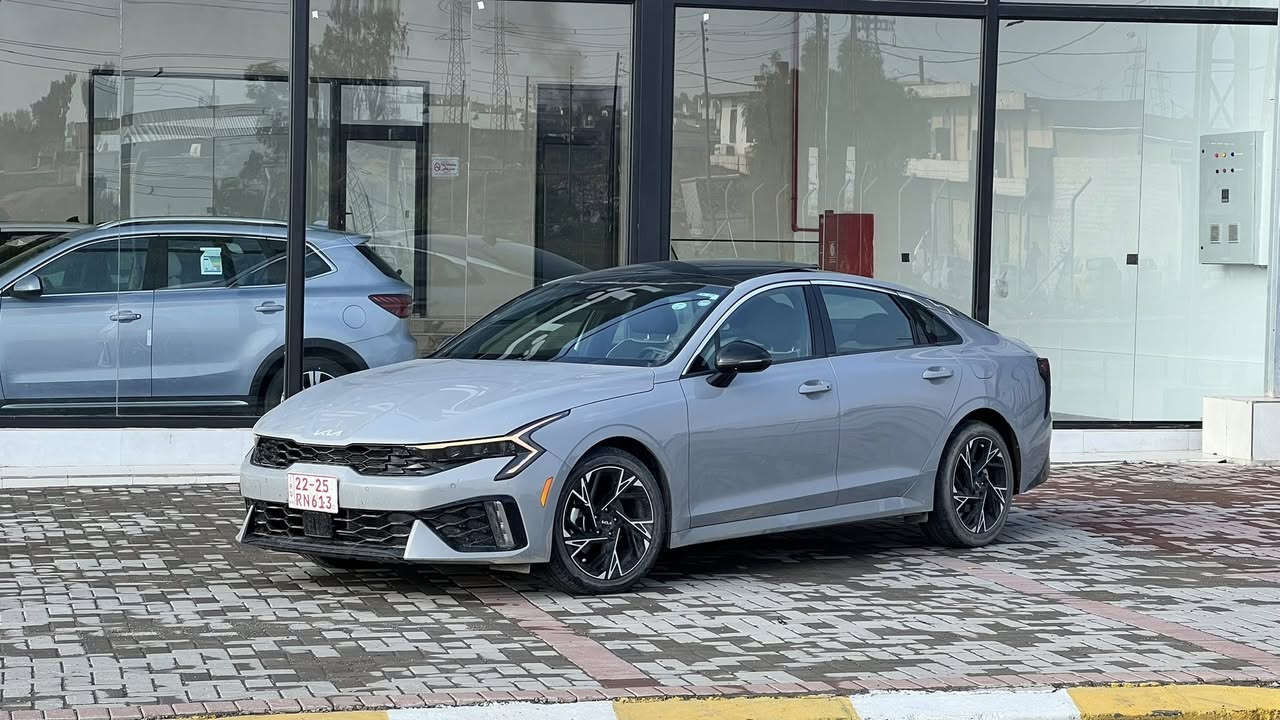 𝟐𝟎𝟐𝟓 𝐊𝐈𝐀 𝐊𝟓-𝐆𝐓.𝐋𝐈𝐍𝐄

كيا K5-GT.LINR مودیل : 2025

اللون : سمتي مميز سقف اسود 

عداد المسافة :13 الف

حجم المحرك : 2.5L ( 4,سلندر )  

ملاحطة السيارة : فقط باب خلف سايق ونص جاملغ خلفي بدون دواخل بدون ايرباكات 

كافة الايرباكات سليمة 100%

المواصفات : 𝐆𝐓.𝐋𝐈𝐍𝐄

فول فول مواصفات ١/١

فتحة سقف بانورما

كيج الكتروني

بصمة ابواب

بصمة تشغيل

تشغيل عن بعد ,𝐑𝐄𝐌𝐎𝐓𝐄 𝐒𝐓𝐀𝐑𝐓

شاشة دشبول ديجيتال

شاحن وائر ليس

كاميرا

هاند بريك بصمة

اوتو هولد ،𝐀𝐔𝐓𝐎 𝐇𝐎𝐋𝐃

اوتو ستارات،𝐀𝐔𝐓𝐎 𝐒𝐓𝐀𝐑𝐃

اوتو ستوب ,𝐀𝐔𝐓𝐎 𝐒𝐓𝐎𝐏

رادار امامي (تحديد مسار)

رادار جانبي  (نقاط عمياء)

رادار خلفي (التحذير من الاصطدام)

حساسات امامي 

حساسات جانبي

حساسات خلفي

نظام ,𝐄𝐂𝐎

نظام ,𝐍𝐎𝐑𝐌𝐀𝐋

نظام ,𝐒𝐏𝐎𝐑𝐓

تحكم استيرن

استيرن تدفئة 

كشنات جلد

كشنات كهربائي 

كشنات دفئة 

تبريد لمس

تبريد مركزي 

لايتات 𝐋𝐄𝐃 ليد عدسة زينون بيلادي

بكلايتات 𝐋𝐄𝐃 ليد بيلادي

ويل كروم

للتواصل والاستفسار 

☎️***********

‏‎عنوان📍موصل
