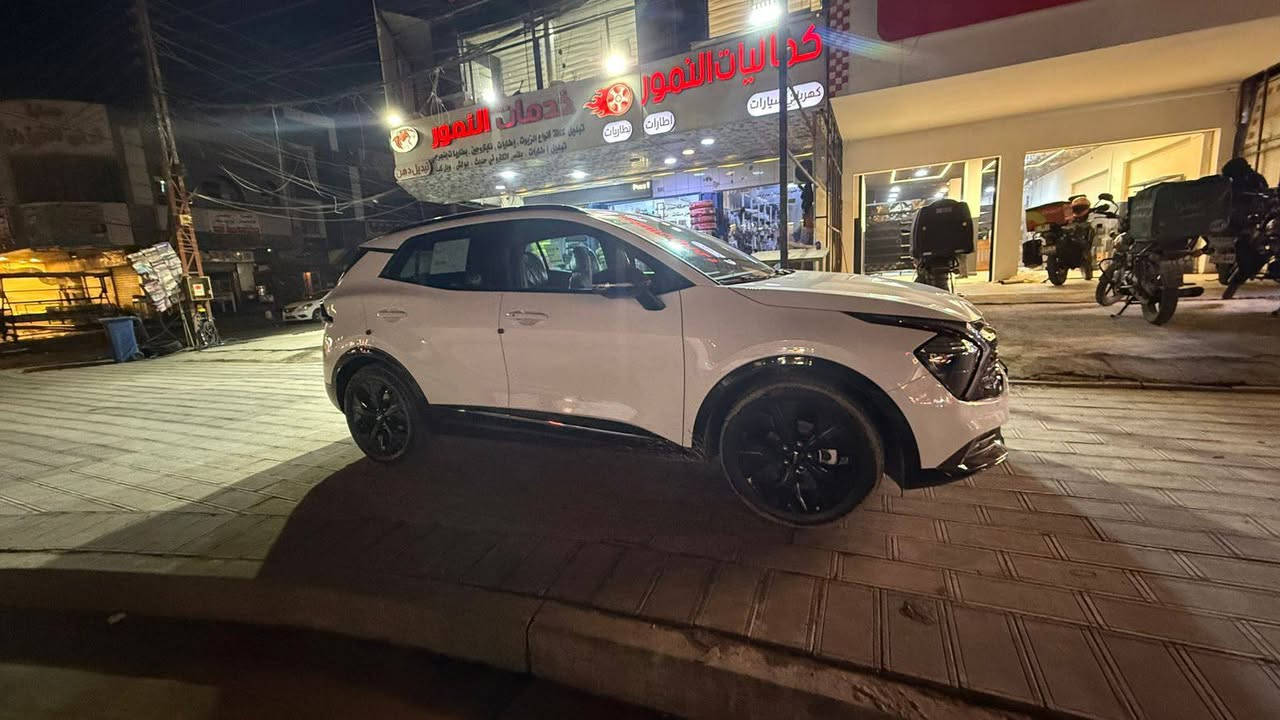 يالله
السلام عليكم 
للبيع سبورتاج موديل 25 زيرو 
مواصفات بلاك ادشن 
معروفه مواصفاتها
فول عده الفتحه 
جنطه كهرباء 
جلد 
كراسي كهرباء 
كشنات لونين 
سياره معروفه مواصفات 
السعر 250وبيها مجال بسيط 
للستفسار اكثر الاتصال على الرقم التالي 
***********
***********
