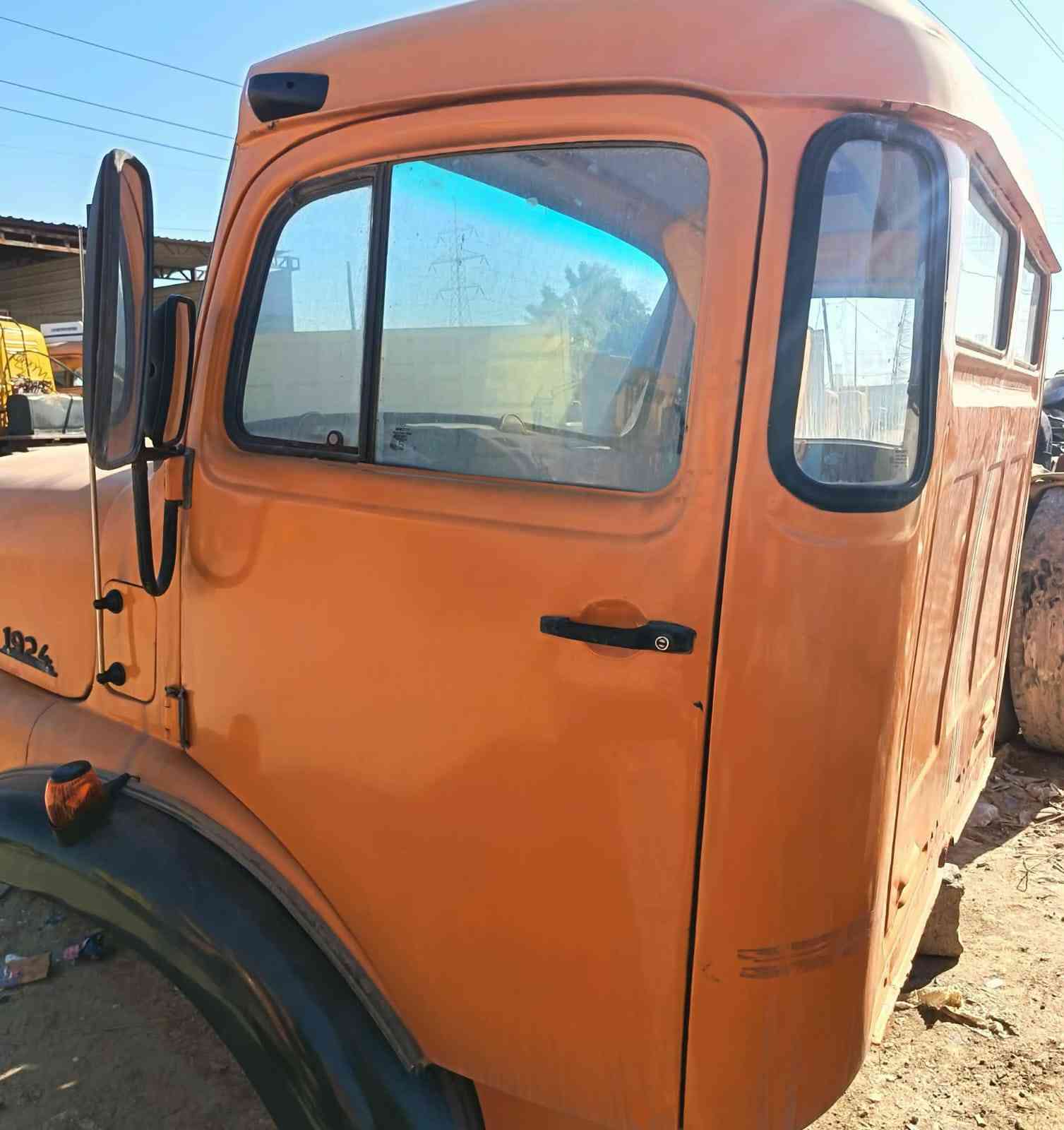 سلام عليكم
مكلف بل النشر

شكرنا مدير كروب المحترم

احمد ***********

تك قماره اقجم مصبوغه عام 

السعر 6500 مليون وبيه مجال

مكانه بغداد

حي صناعي بل يوسغيه 

مجاور غسل وتشحيم
