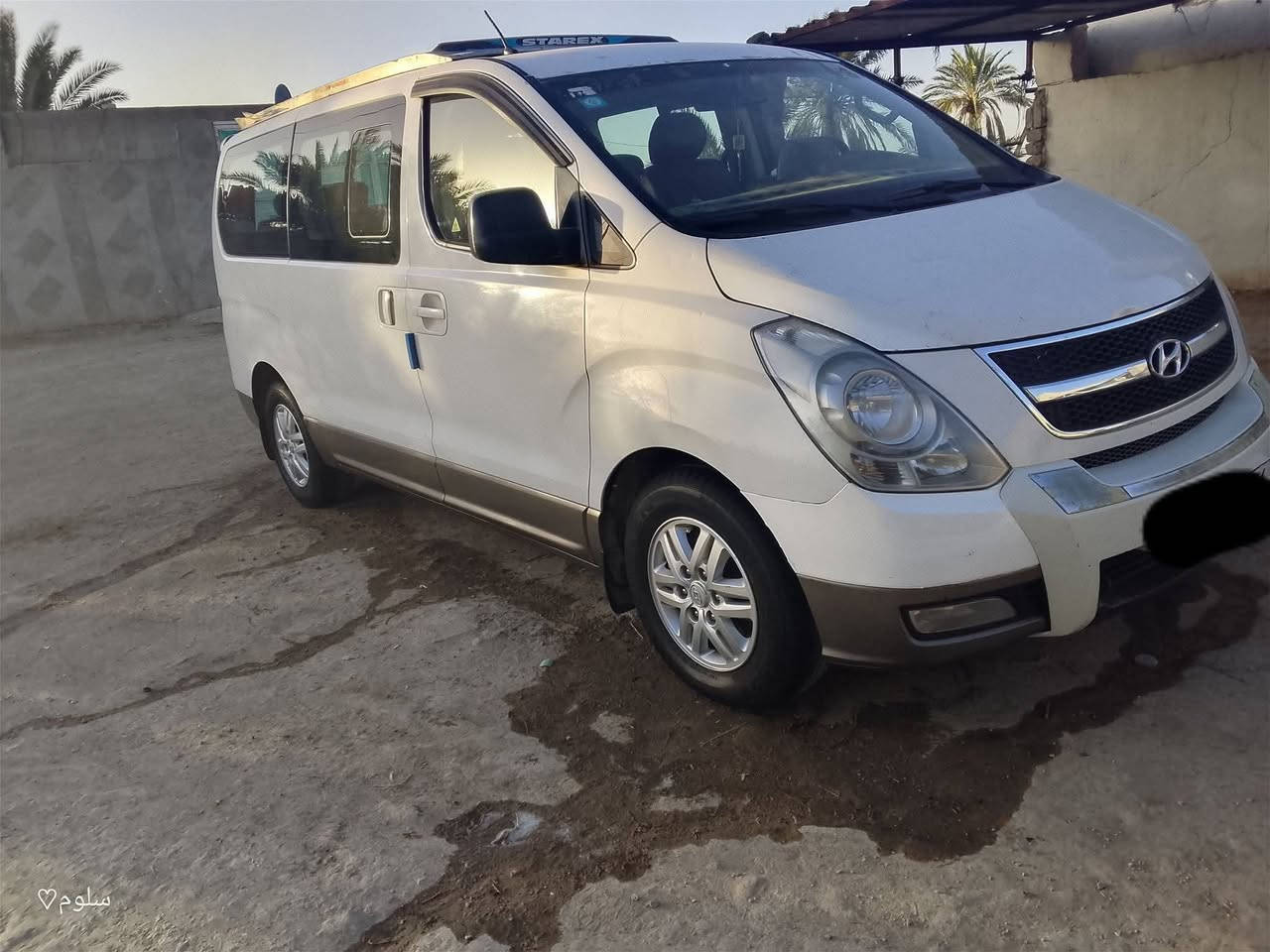 السلام عليكم ستاركس للبيع 2015 سياره ماشاء الله  السياره بنيده بي ضربه خفيفه وبدلنا والبنيد موجودبرغي ماعايزه مكينه كير اكسن حداديه تخم تاير نكسن كله جديد رقم كربلاء دولي تحويل ثاني يوم سياره جاهزه كاعيه دوشمه تنته تبريد منضومه كامله ثلج تدفئة  ويل 16 جاهزه مجهزه مكان السياره نجف مناذرة السعر اتصل وبيك خير ودلل  ***********
