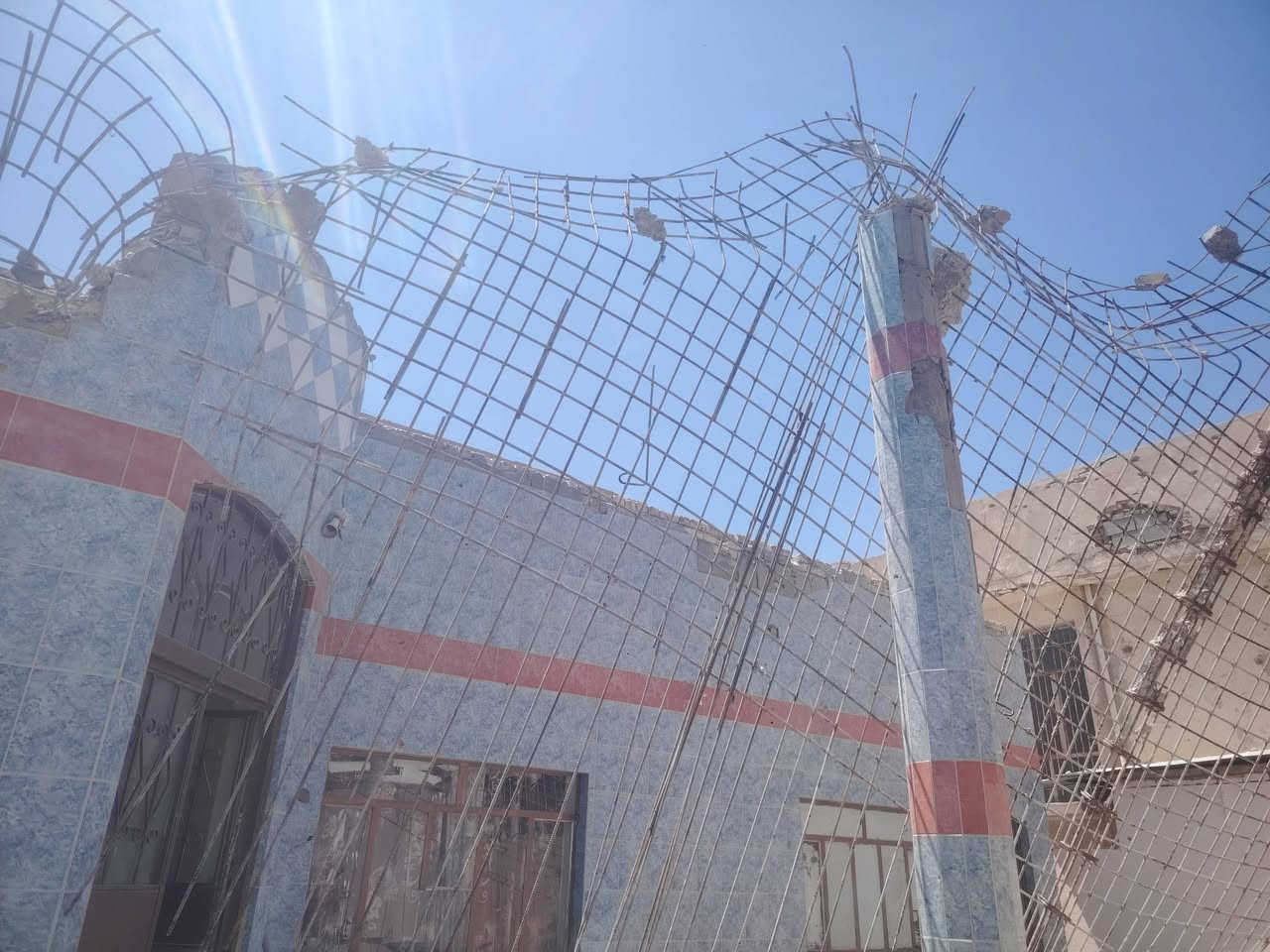 سلام عليكم  / يوجد كادر عمل جاهز/ تصعيد مواد/ تنضيف بيوت/ تفليش/ تكشيط/ تنضيف حدائق/ دفن نهري  / شقلنه ليل ونهار   /ومعداتنه جاهز/ ماعليك بس تصال على رقم  /     ***********
