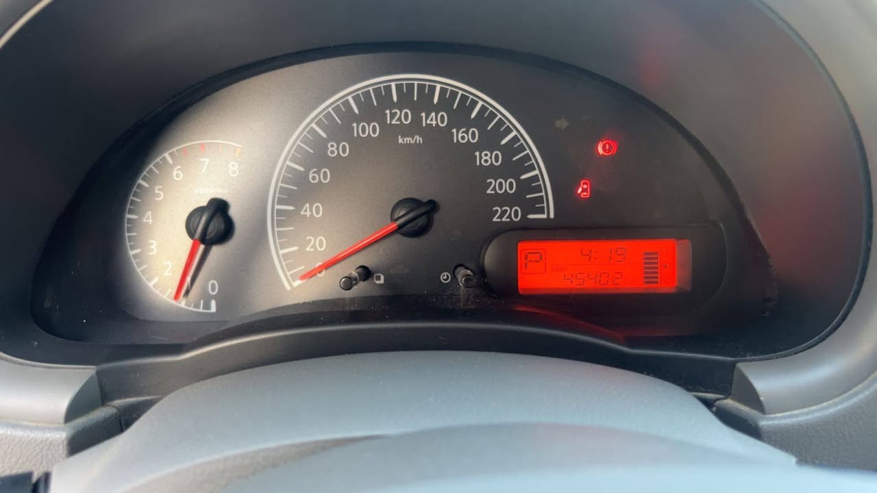 سياره ماشيه:45الف
سعره:125وبيه مجال
تواصل:*********** البصرة, العراق
